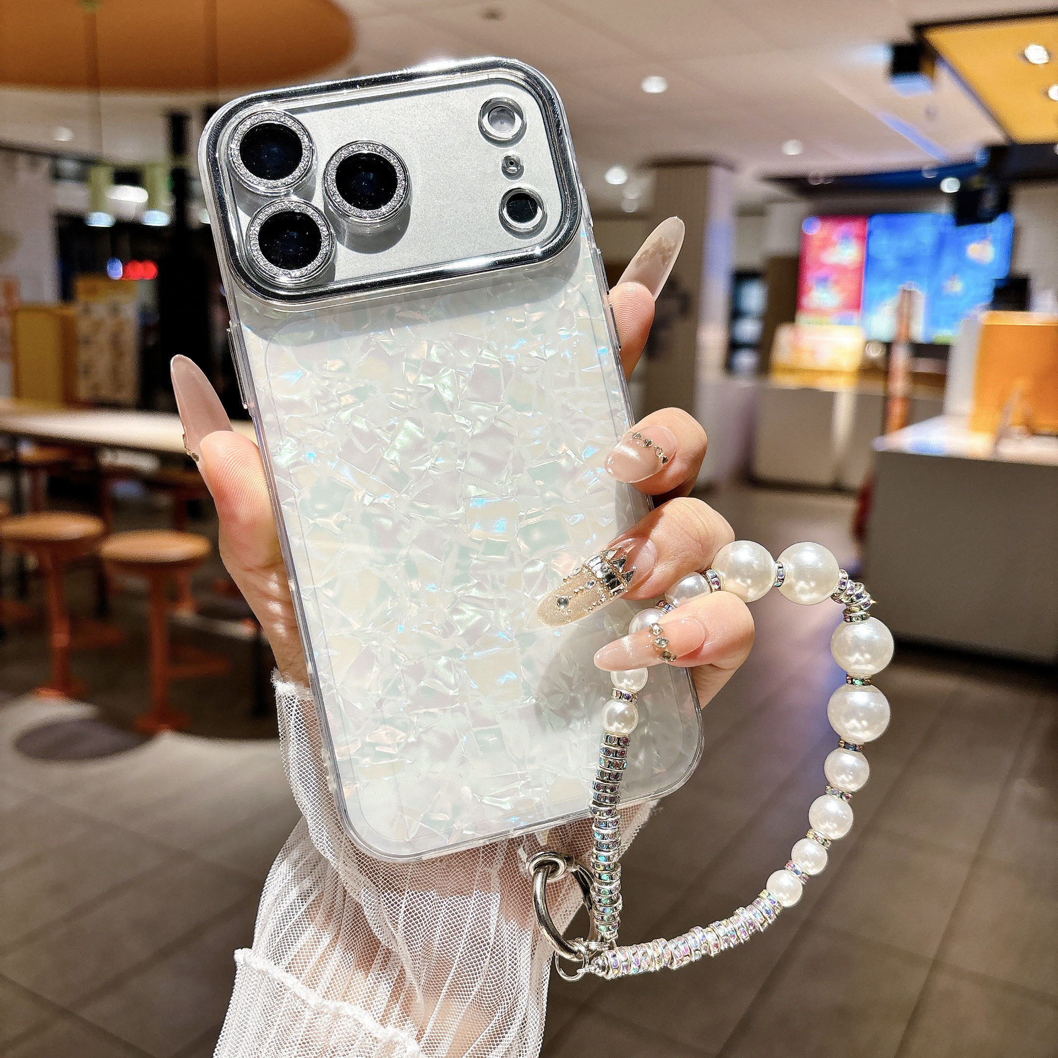Camera Lens Protector - Shell Pattern Phone Case with Rhinestone